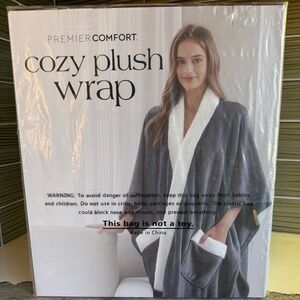 Premiere Comfort Cozy Plush Wrap